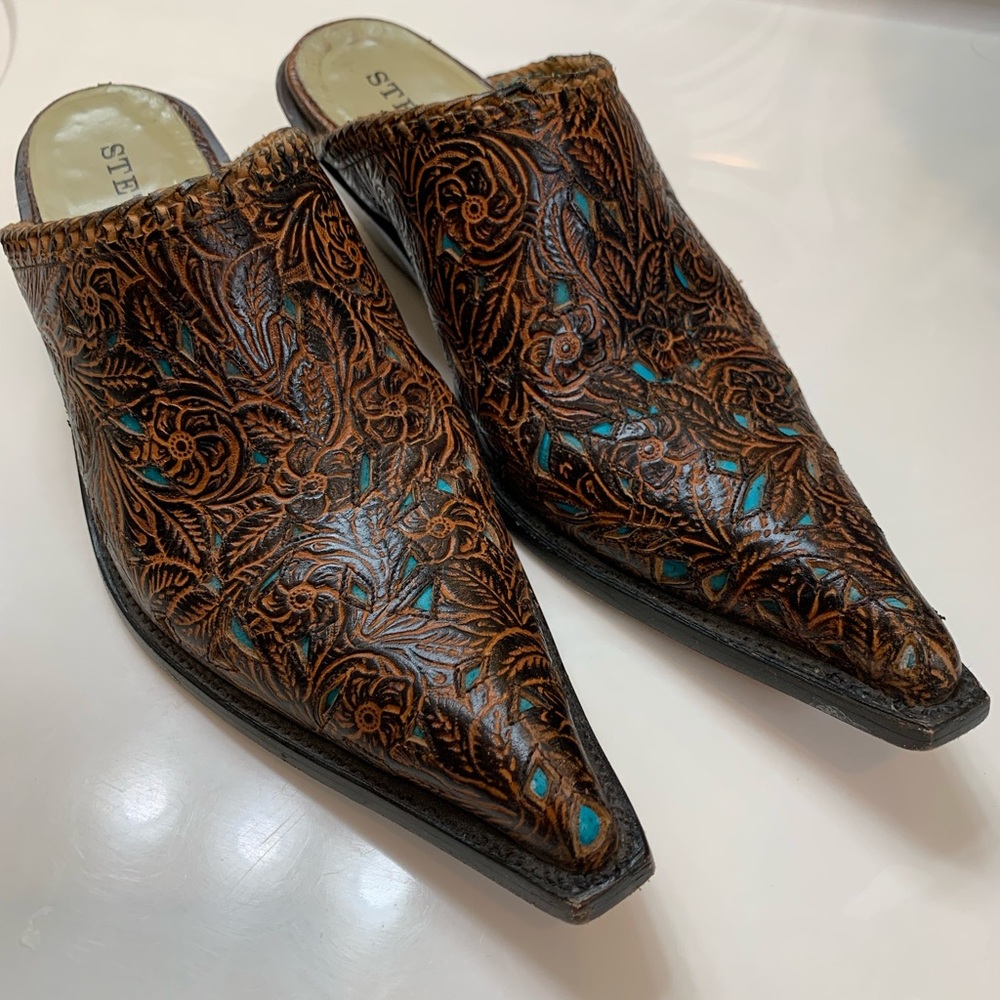 Stetson womens mule, tooled leather and turquoise size 10.5